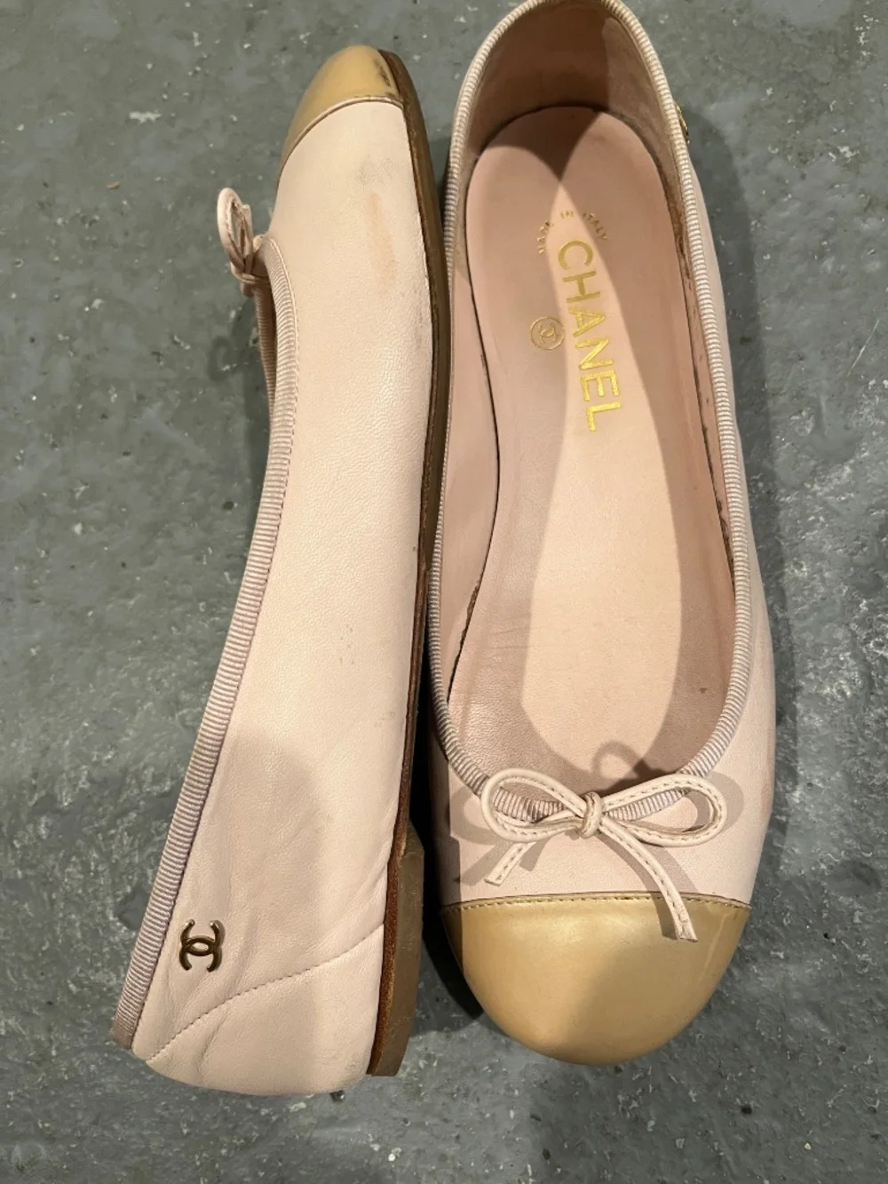 CHANEL Coco Jazz Pink Lambskin CAP toe ballet flats Size 38.5